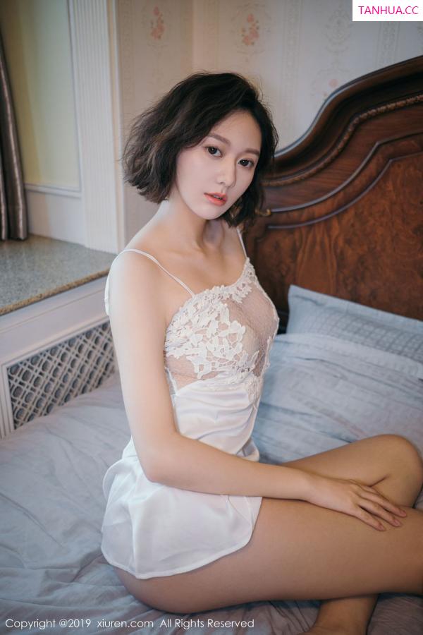 付艺轩 艺轩Renee [XIUREN]高清写真图 2019.12.30 艺轩第18张图片